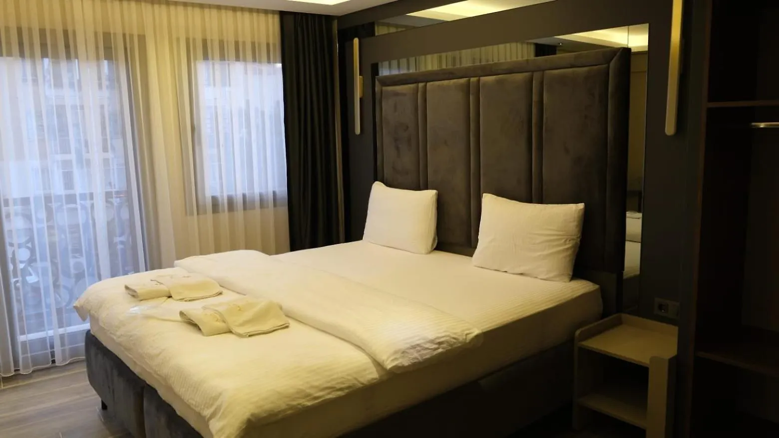 Talles City Hotel Esmirna 0*,