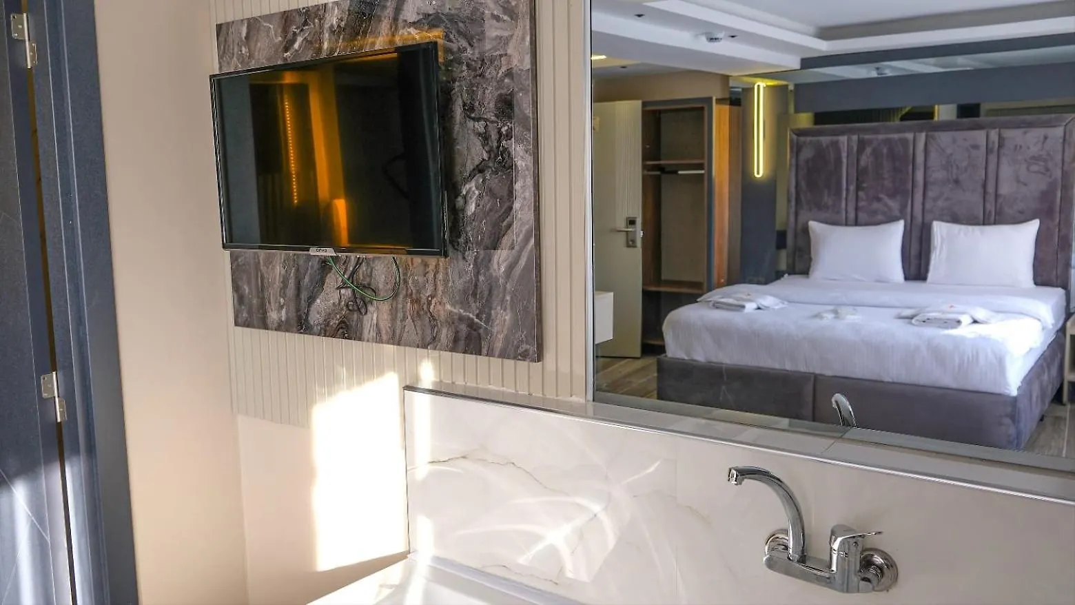 Talles City Hotel Izmir Türkei